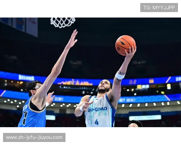 CBA新援科尔首秀观察八分钟登场未能得分独特表现吸引多方关注